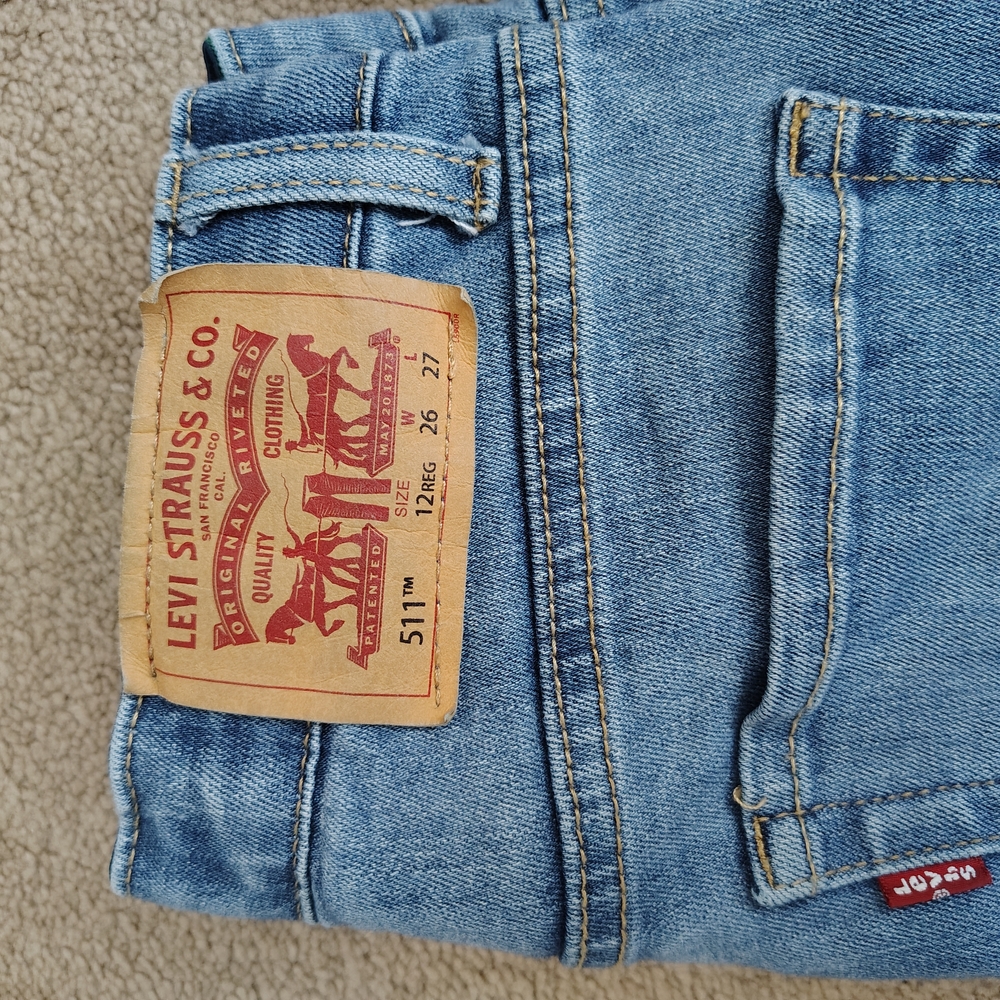 Levi's Kids Blue Jeans Sz 12 x 27 Length